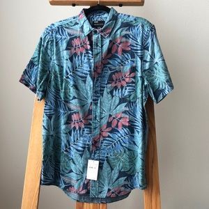 Public Opinion shortsleeved button-down